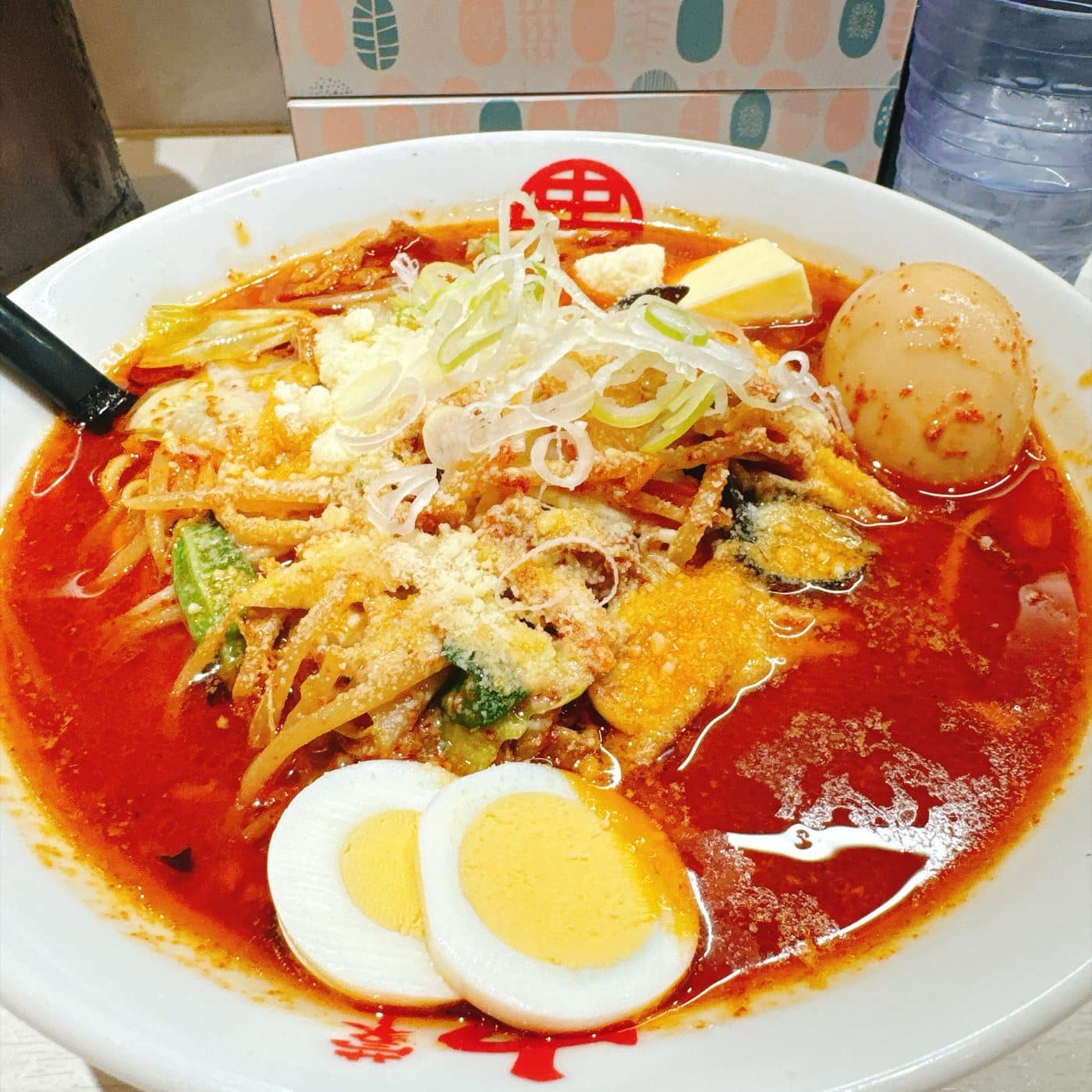 蒙古タンメン中本 橋本の北極レビュー｜バターと粉チーズの濃厚さが辛さとベストマッチ